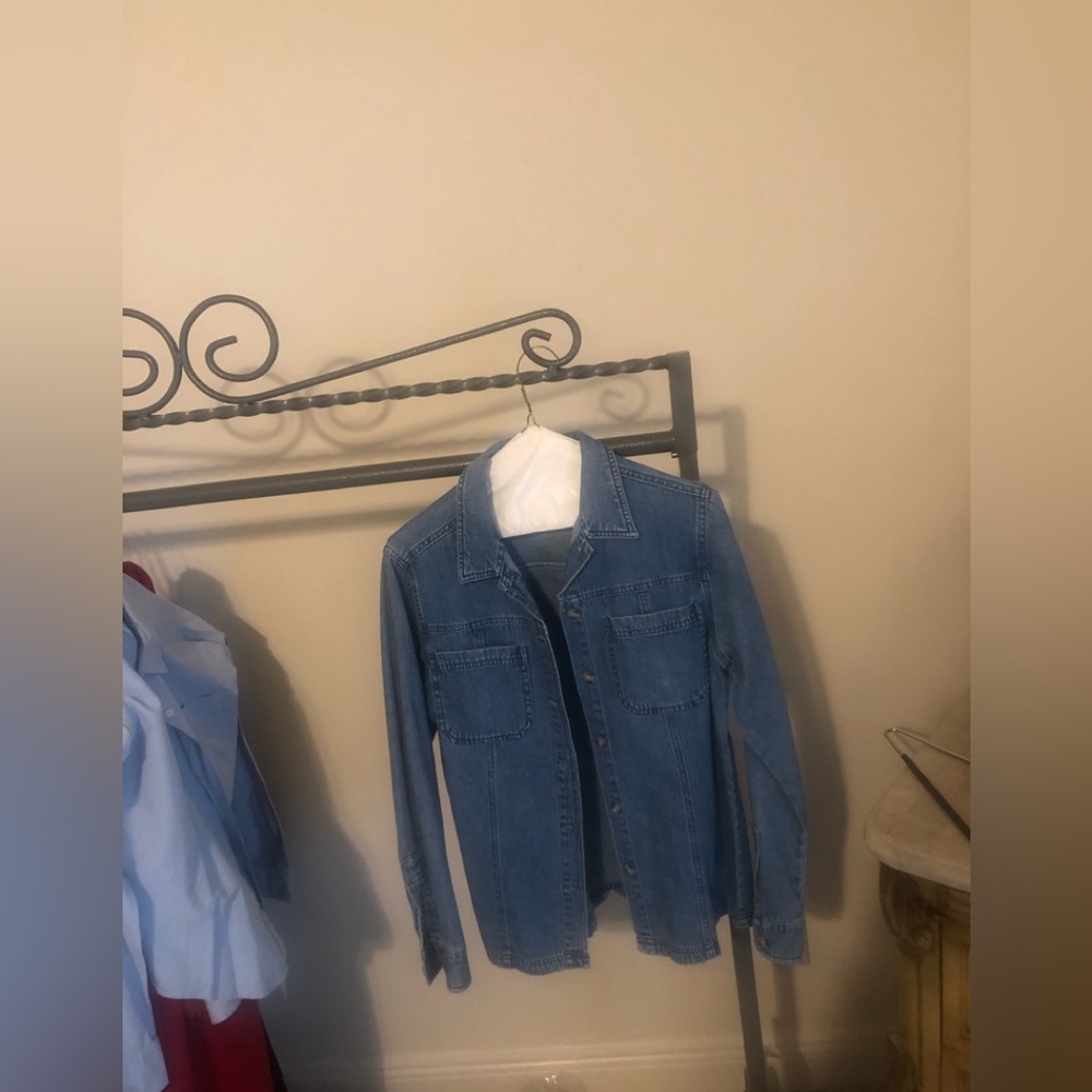Bill Blass Jeans Blue Jean Jacket.  Size 8.  Like New.  SALE!
